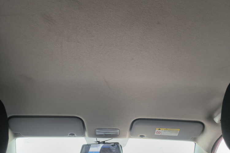 现代 瑞纳 2020款 1.4L 手动GL焕新版中控内饰22