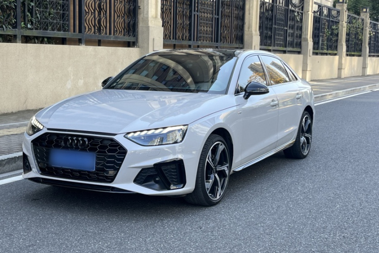 奥迪A4L 2024款 40 TFSI 豪华动感型(星夜版)车身外观6005
