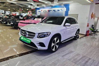 奔驰GLC 2018款 GLC 300 4MATIC 动感型