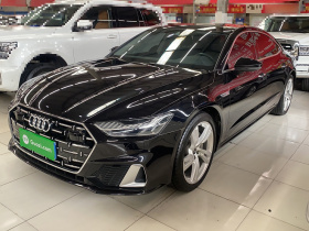 奥迪A7L 2022款 45 TFSI S-line 筑梦未来版