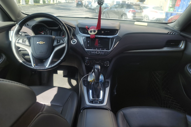 雪佛兰 迈锐宝 2018款 530T 自动豪华版中控内饰7002