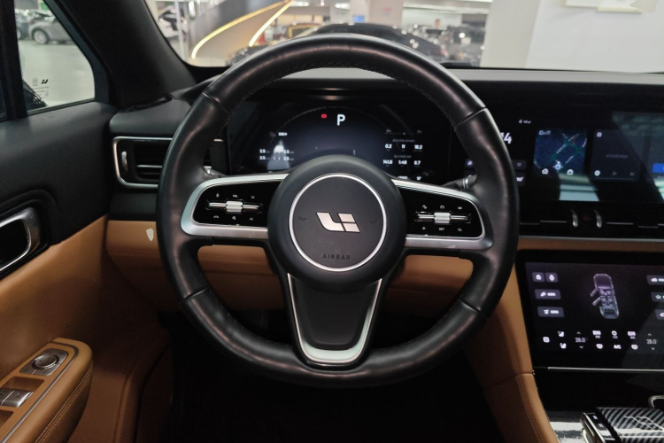 理想汽车 理想ONE 2021款 增程6座版中控内饰13