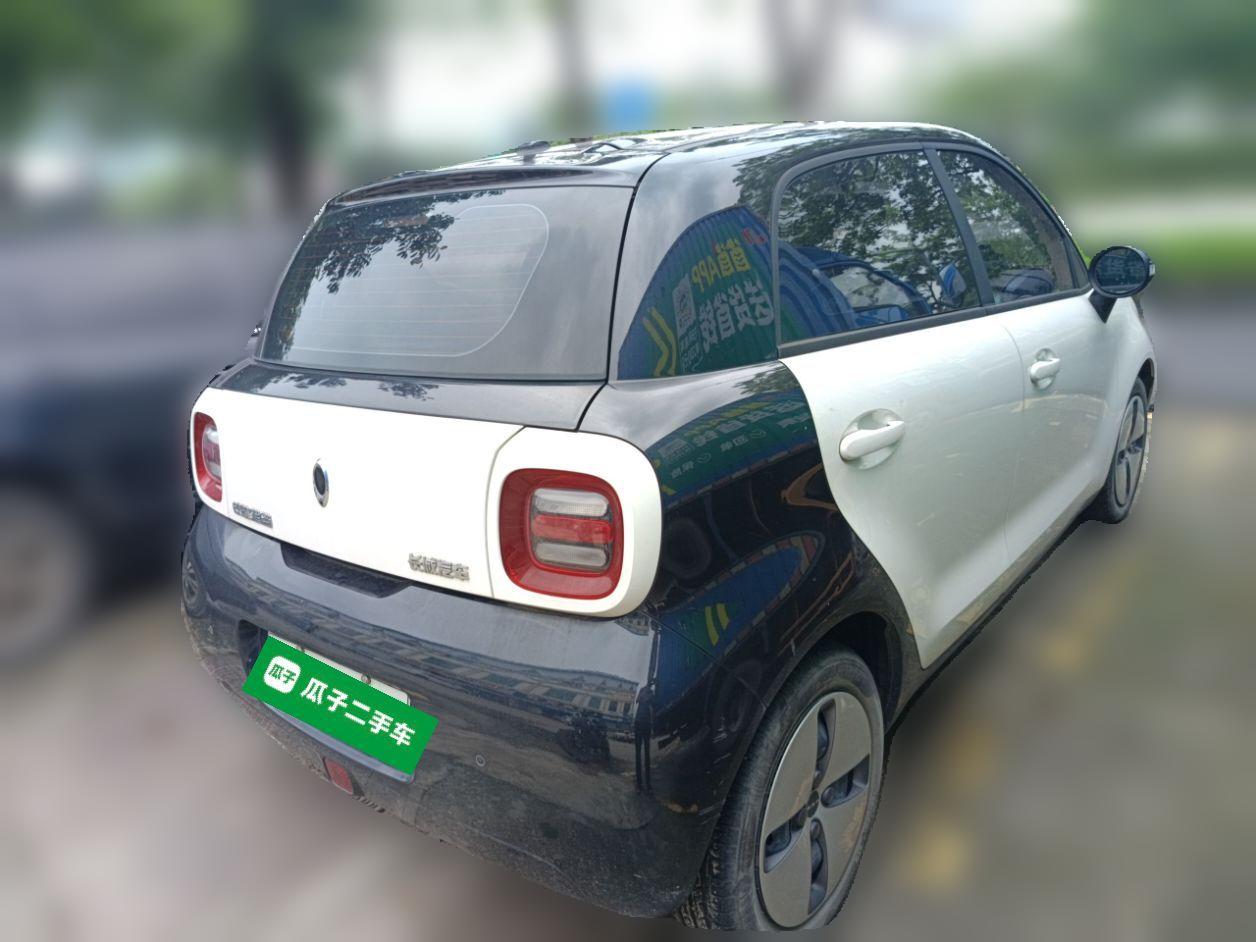 欧拉黑猫 2021款 301km 萌宠版