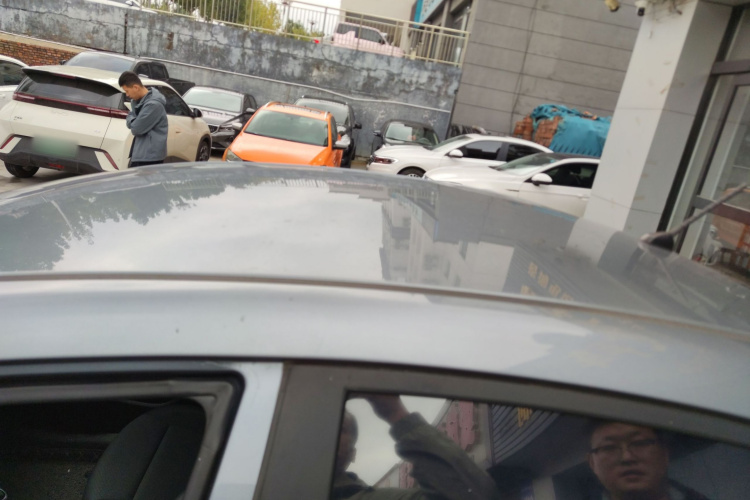 现代 悦纳 2016款 1.4L 自动炫酷版GLS局部细节57