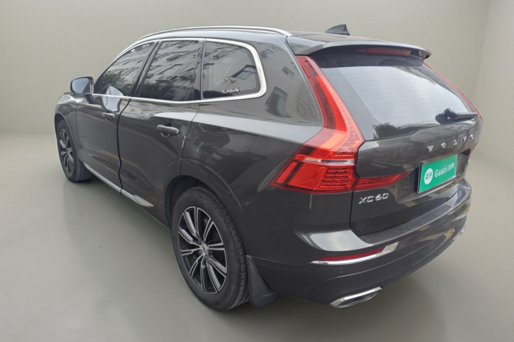 沃尔沃XC60 2020款 T5 四驱智远豪华版车身外观5