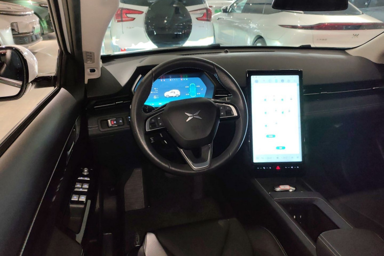 小鹏G3 2022款 G3i 460N+中控内饰13