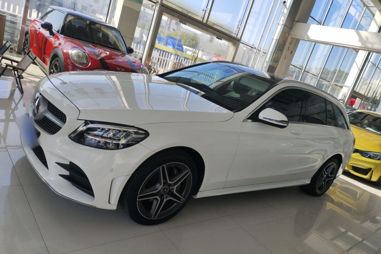 奔驰C级(进口) 2019款 C 260 旅行轿车车身外观4