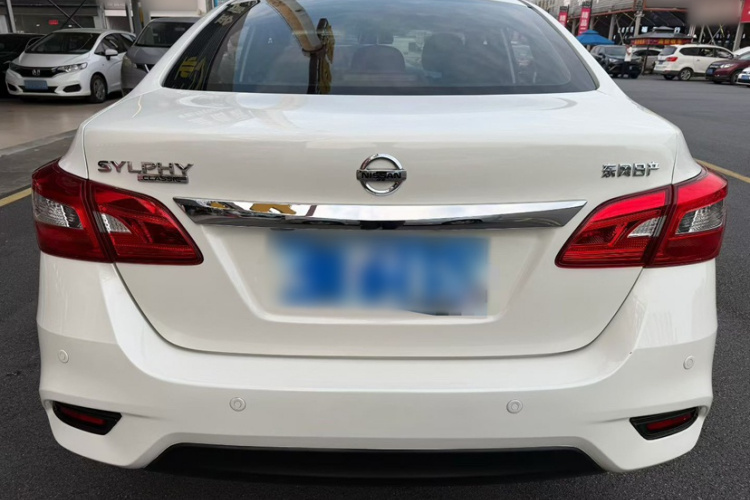 日产 轩逸 2019款 经典 1.6XL CVT豪华版车身外观6004