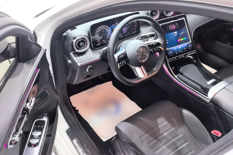 奔驰C级 2023款 改款 C 260 L 运动版中控内饰20