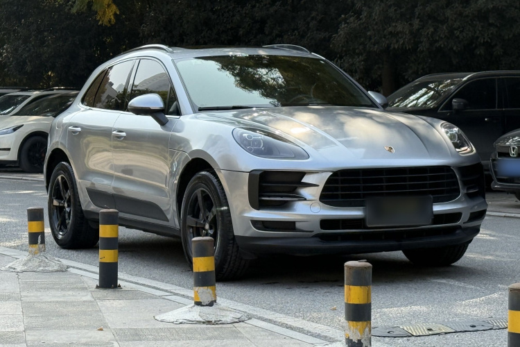 保时捷 2018款 Macan 2.0T车身外观6008