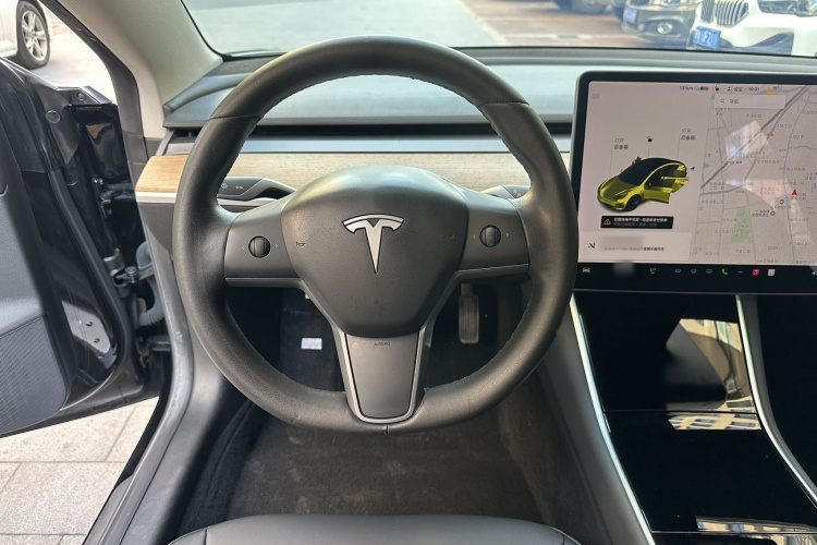 特斯拉 Model 3 2020款 改款 标准续航后驱升级版中控内饰7004