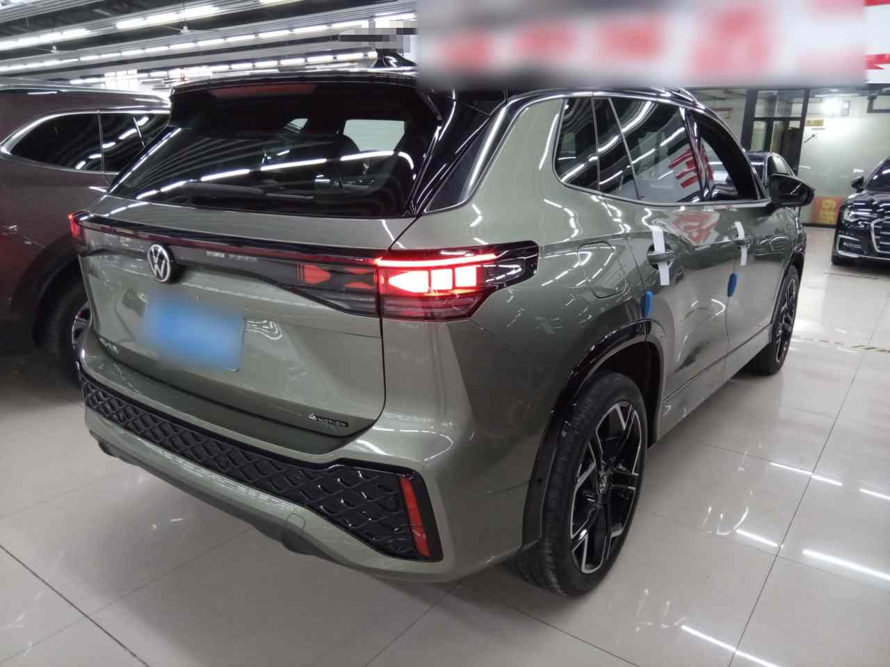 大众 2025款 探岳L 380TSI 四驱豪华Easy包(4)