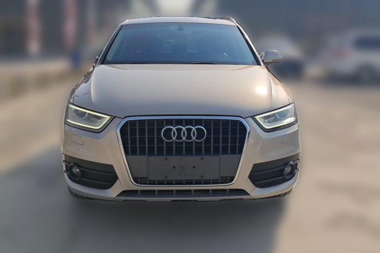 奥迪Q3 2013款 35 TFSI 舒适型车身外观2