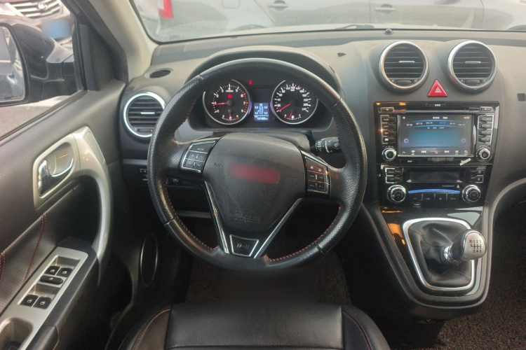 哈弗H6 2012款 1.5T 手动两驱都市型中控内饰13