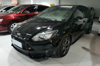 福特 福克斯(进口) 2013款 2.0T ST 标准版