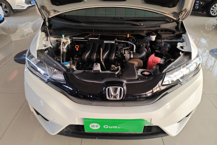 本田 飞度 2016款 1.5L LXS CVT舒适天窗版机舱底盘24