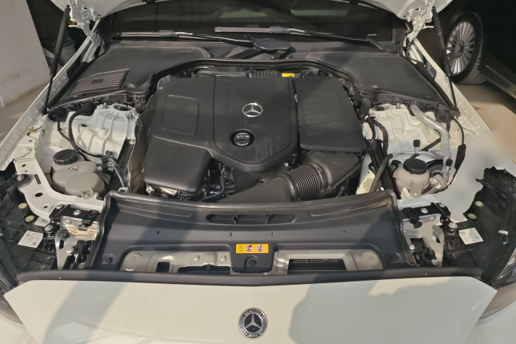 奔驰C级 2024款 改款 C 260 L 运动版局部细节24