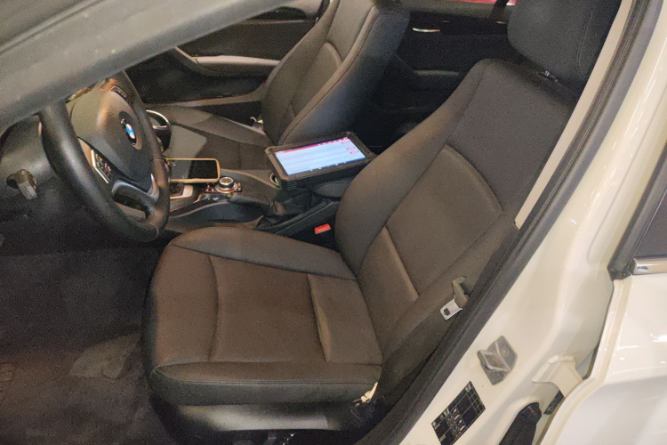 宝马X1 2015款 sDrive18i 领先晋级版中控内饰19