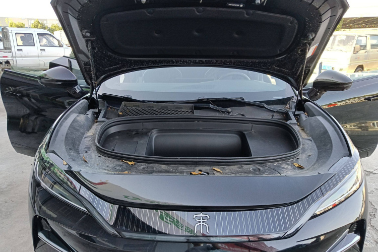 比亚迪 宋L EV 2025款 智驾版 662km 激光雷达卓越型局部细节24