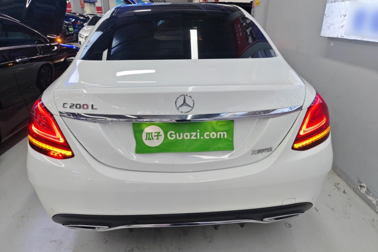 奔驰C级 2021款 C 200 L 时尚型运动版车身外观6