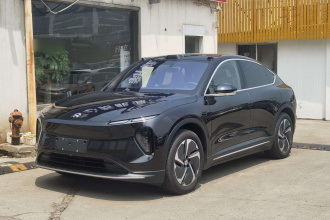 蔚来EC6 2024款 75kWh