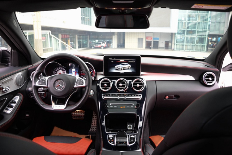 奔驰C级AMG 2017款 AMG C 63中控内饰7009
