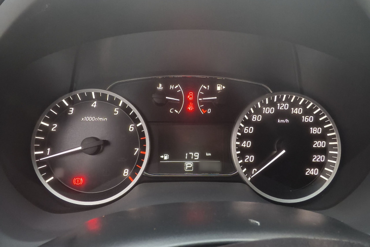 日产 轩逸 2021款 经典 1.6XE CVT舒适版车身外观6010