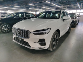 沃尔沃XC60 2025款 B5 四驱智远豪华版