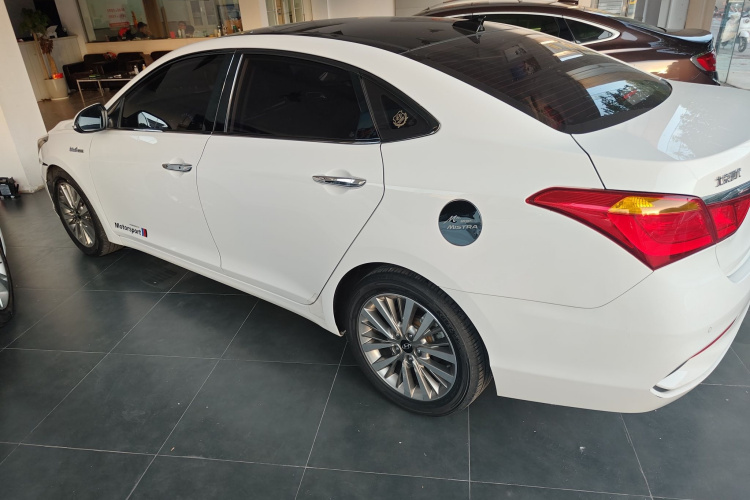 现代 名图 2017款 1.8L 自动智能型GLS 国V车身外观4