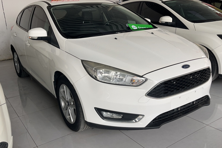 福特 福克斯 2017款 两厢 1.6L 手动风尚型智行版车身外观6003