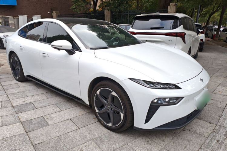 东风奕派 eπ007 2024款 530Pro版车身外观6002