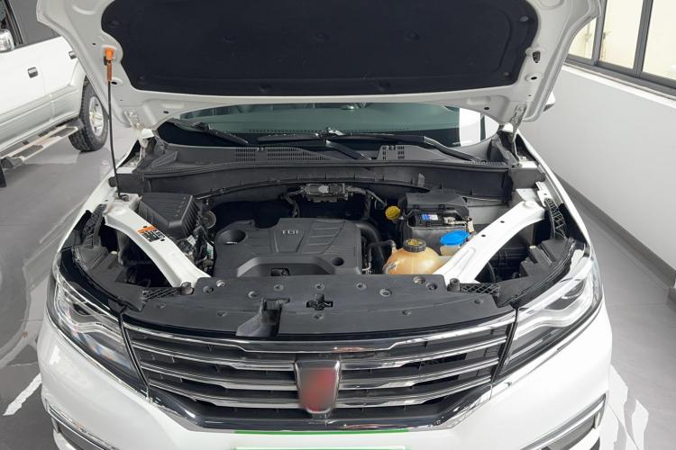 荣威RX5 2016款 20T 两驱自动互联网智享版机舱底盘24