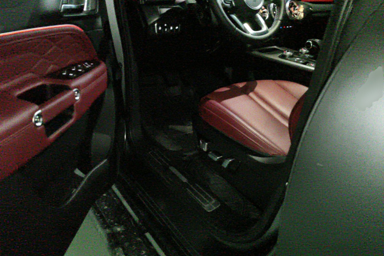 坦克300 2024款 330 3.0T V6中控内饰20