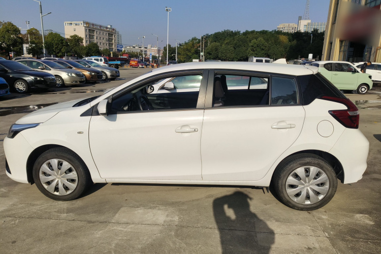 丰田 YARiS L 致炫 2020款 1.5L CVT领先版车身外观4