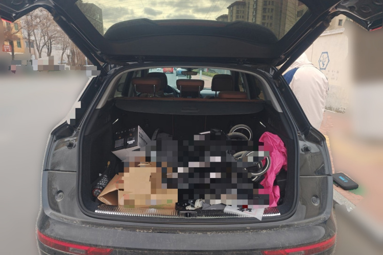 奥迪Q5L 2022款 改款 45T 豪华动感型中控内饰23