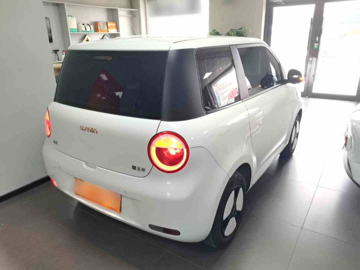 长安启源 长安Lumin 2023款 205km 香沁款(5)