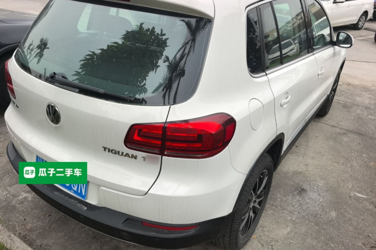 大众 途观 2015款 1.8TSI 自动两驱豪华型车身外观7