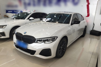 宝马3系 2022款 330Li xDrive M运动曜夜套装