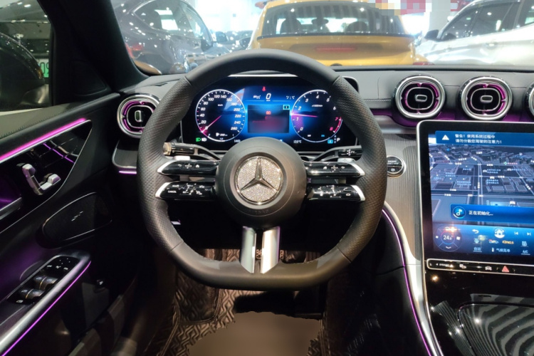 奔驰C级 2024款 改款 C 260 L 运动版中控内饰13