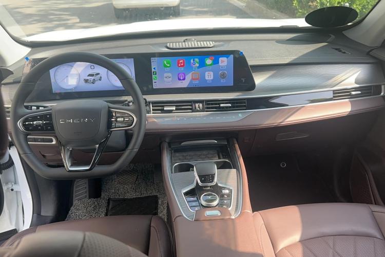 奇瑞 瑞虎8 PLUS 2024款 冠军版 390TGDI DCT豪迈版 5座中控内饰7003