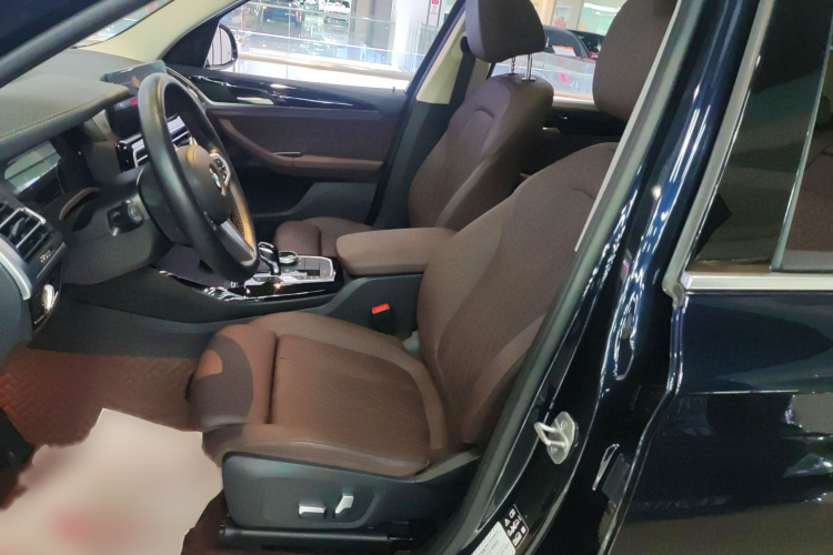 宝马X3 2022款 xDrive25i M运动套装局部细节19