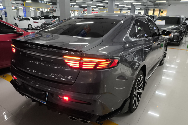 吉利汽车 星瑞 2025款 东方曜 2.0TD 望月版车身外观7