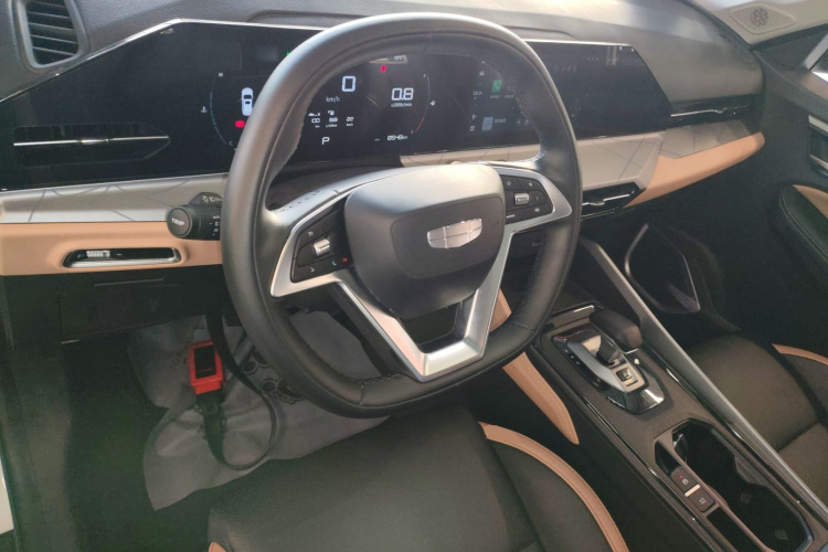 吉利汽车 豪越PRO 2024款 1.5T DCT 纵横+中控内饰13