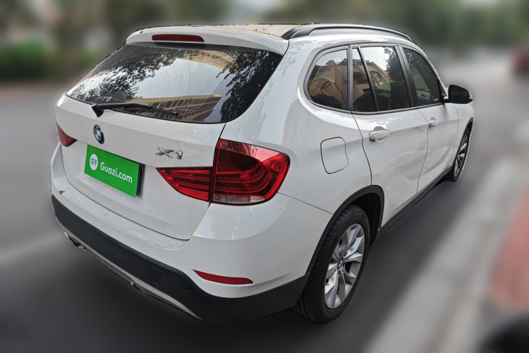 宝马X1 2014款 sDrive18i 时尚型车身外观6005