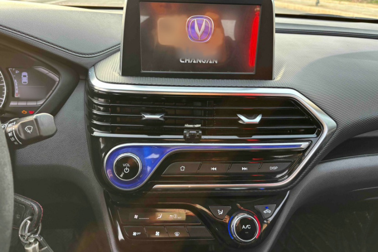 长安 悦翔 2019款 1.4L 手动舒适型 国VI局部细节9004