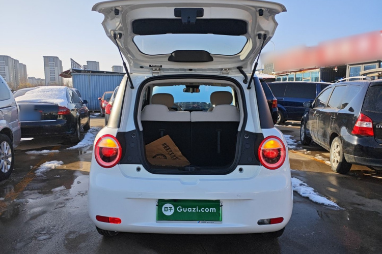 长安启源 长安Lumin 2024款 205km 橙风版机舱底盘23