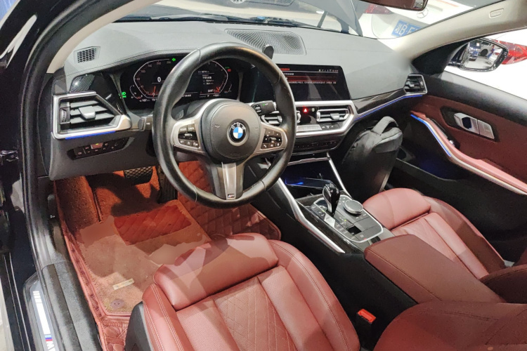 宝马3系 2022款 改款 325Li M运动套装中控内饰7002