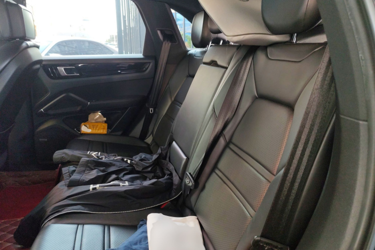 保时捷 2018款 Cayenne 3.0T中控内饰21