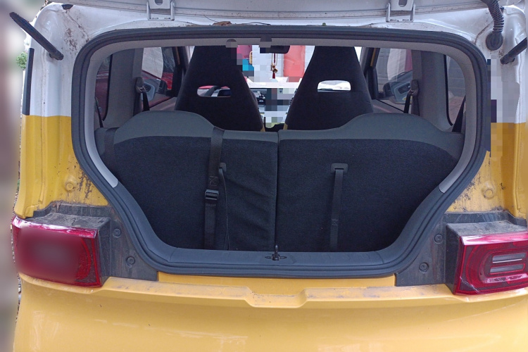 五菱汽车 宏光MINIEV 2021款 马卡龙夹心款 120km 磷酸铁锂中控内饰23