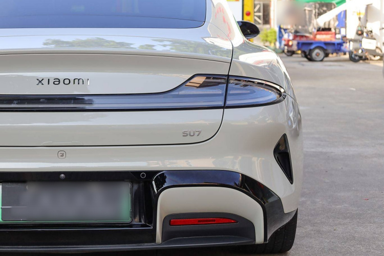 小米汽车 小米SU7 2024款 后驱长续航智驾版车身外观6013